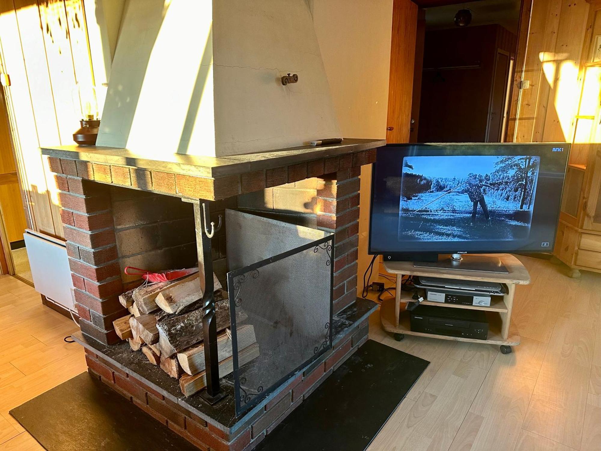 Trivelig Leilighet Med Gratis Parkering Pa Stedet Forset Exterior photo