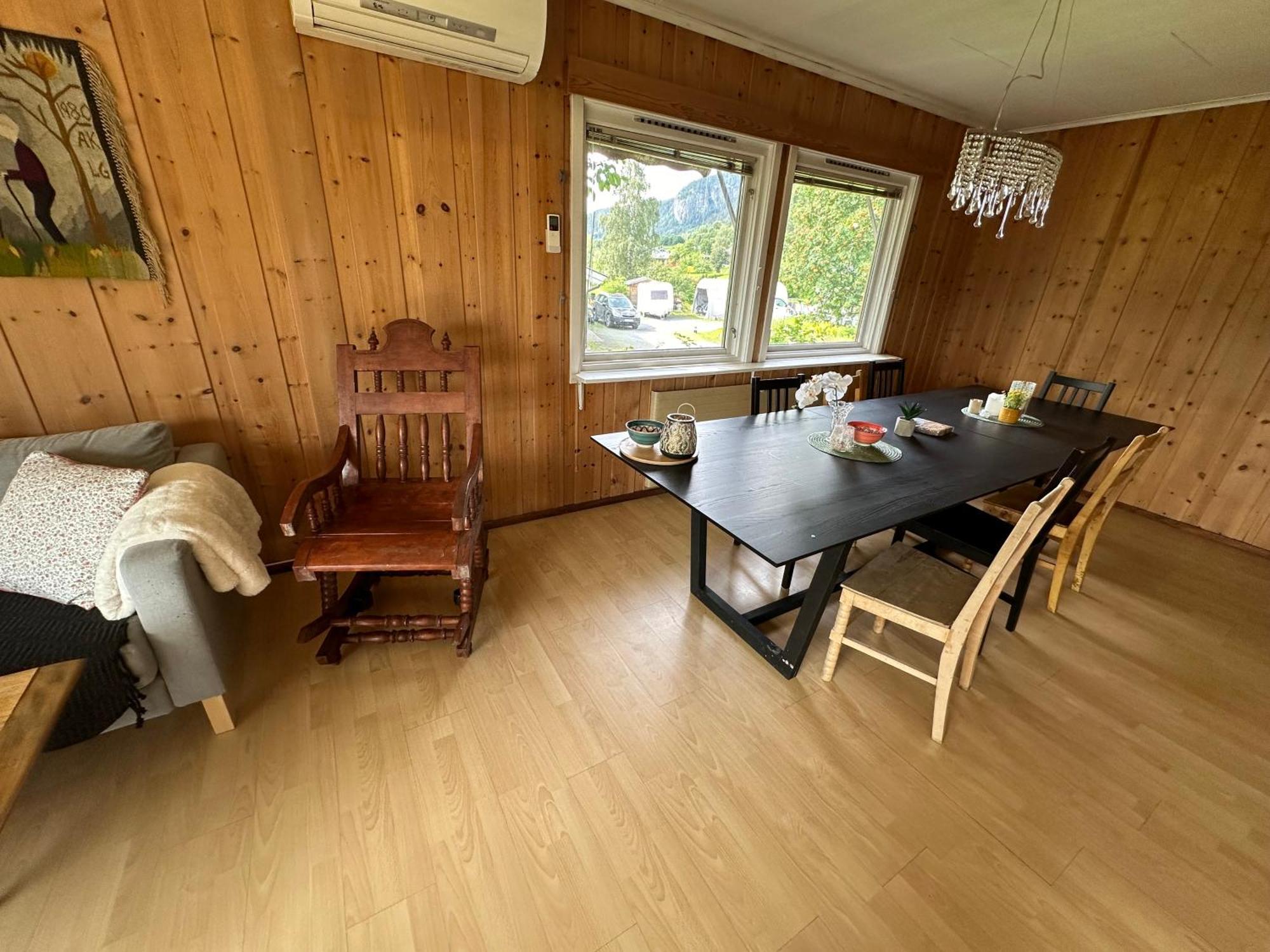 Trivelig Leilighet Med Gratis Parkering Pa Stedet Forset Exterior photo