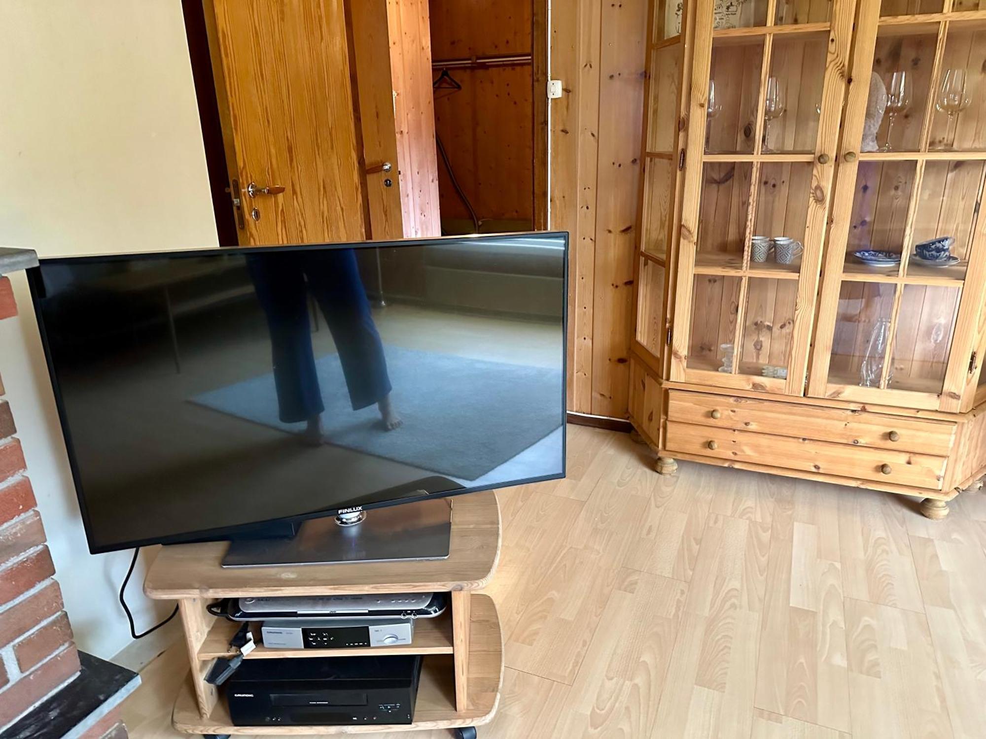 Trivelig Leilighet Med Gratis Parkering Pa Stedet Forset Exterior photo